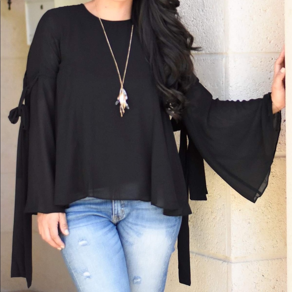 ONLY SM left!✨ Black Bell Sleeve Top - Picture 3 of 4